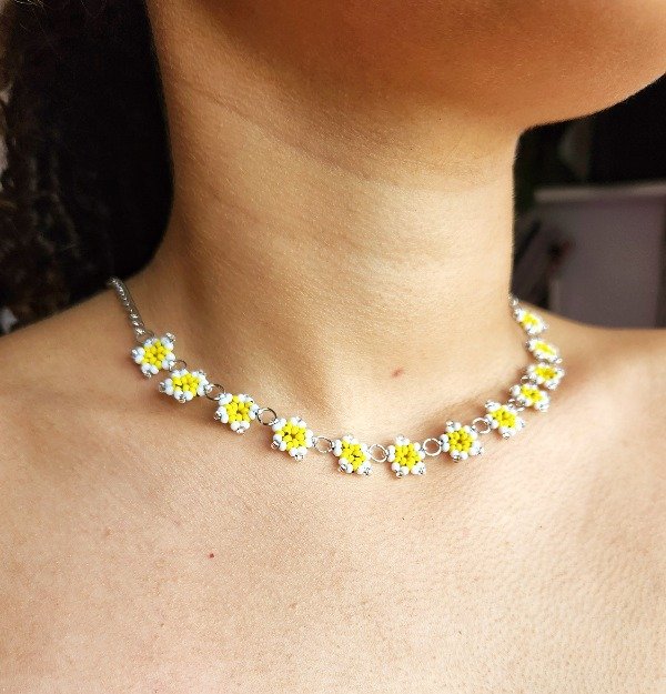 Producto - Collar Spring margaritas
