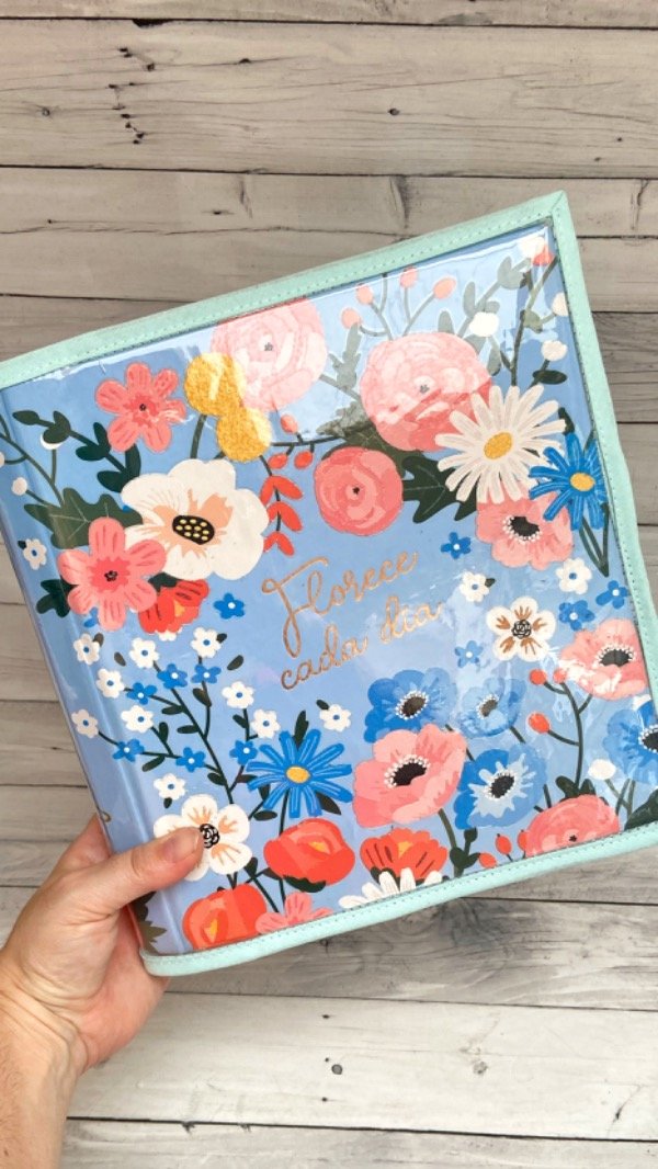 Producto - Funda de nylon cristal para carpeta A4 A PEDIDO color de bies a elección