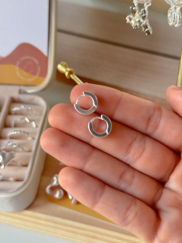 Producto - Argollas Simples Plateadas