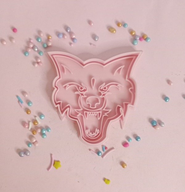 Producto - Cortante 3D con sello de El Lobo