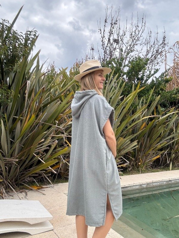 Producto - Poncho Grey