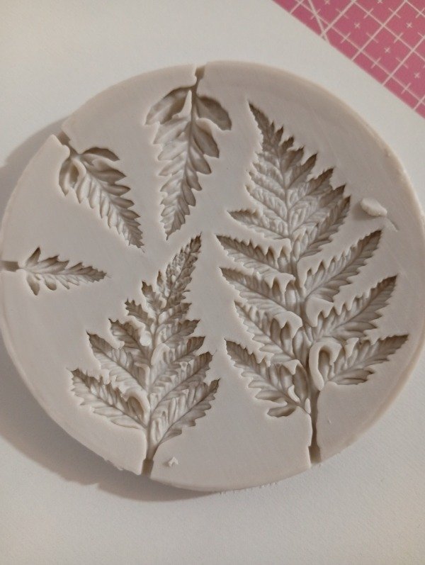 Producto - Molde de silicona 5 hojas de árbol