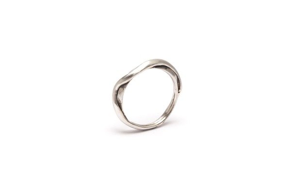 Producto - Anillo tipo alianza-orgánico/Plata 925