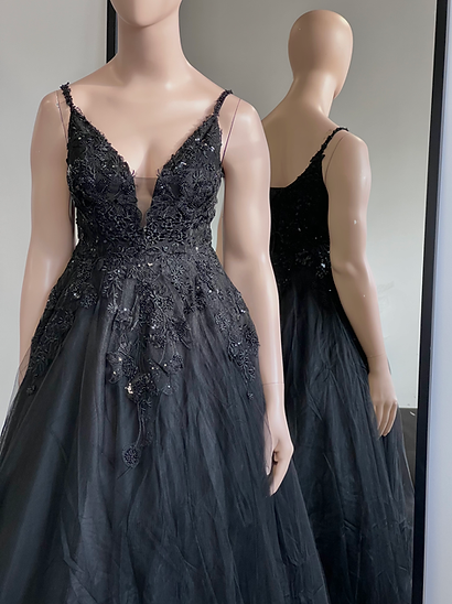 Producto - Vestido escote V de falda super Tul bordado delicado Venta online Lucy M33 - 1