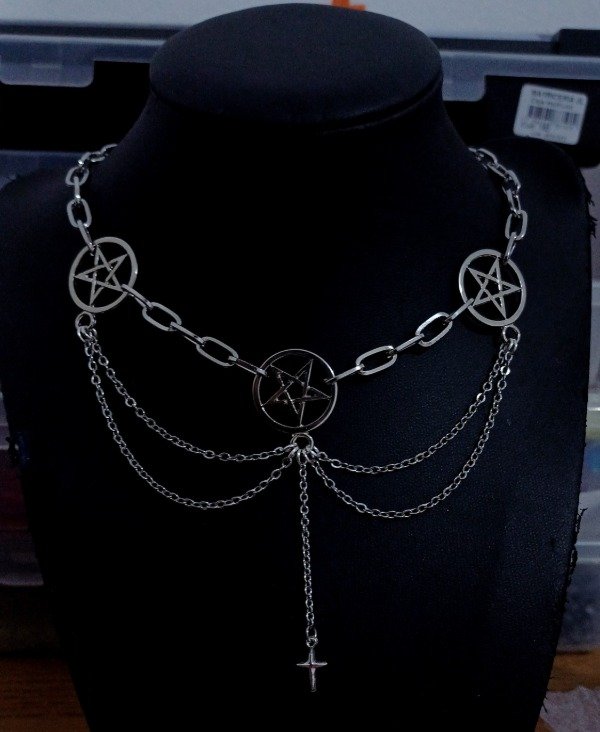 Producto - Gargantilla Lucifer