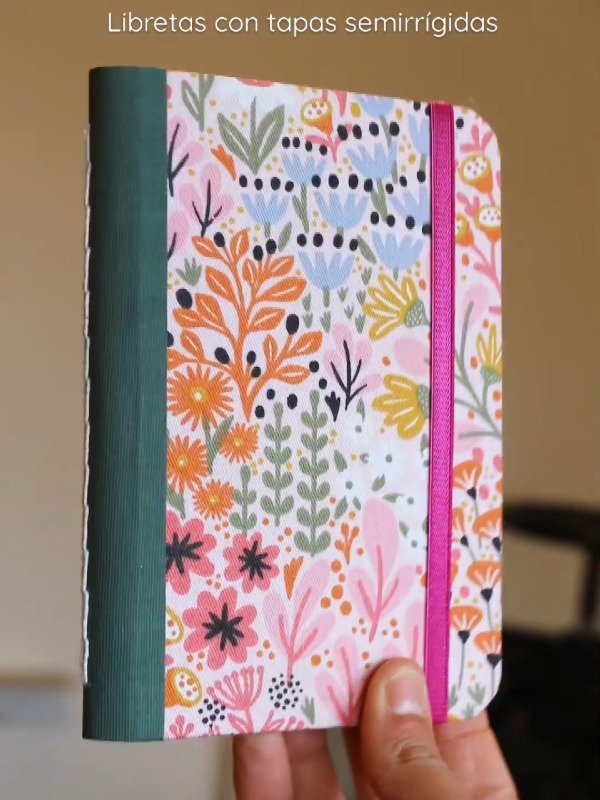 Producto - VIVO DE LIBRETAS CON TAPAS SEMIRRÍGIDAS