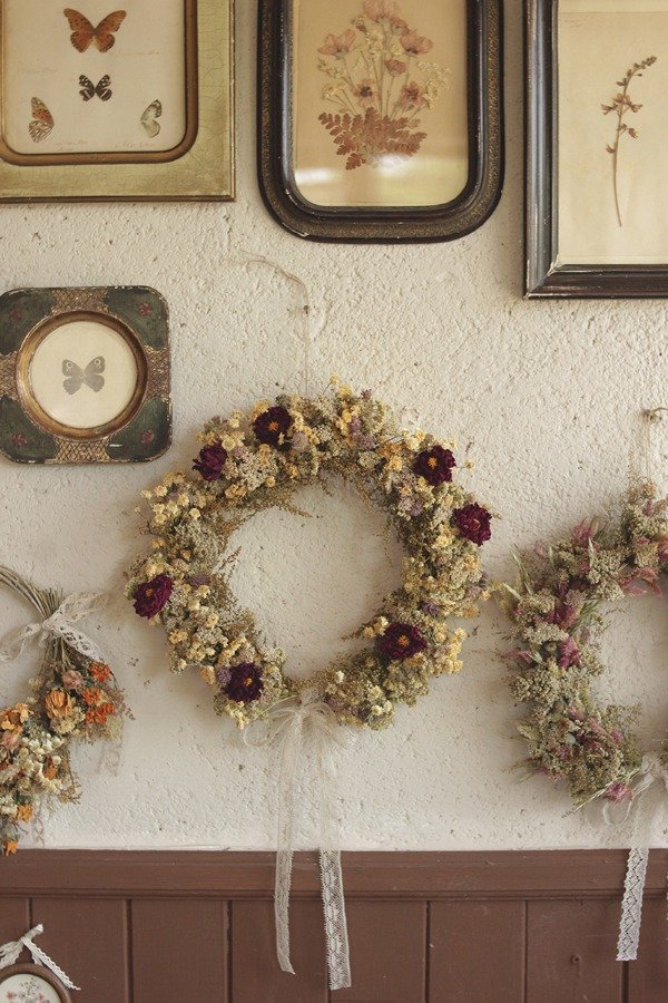 Producto - Corona Perenne "Dhalia"