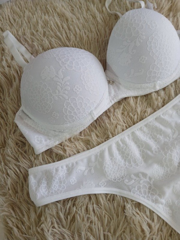 Producto - Conjunto armado labrado blanco T.90