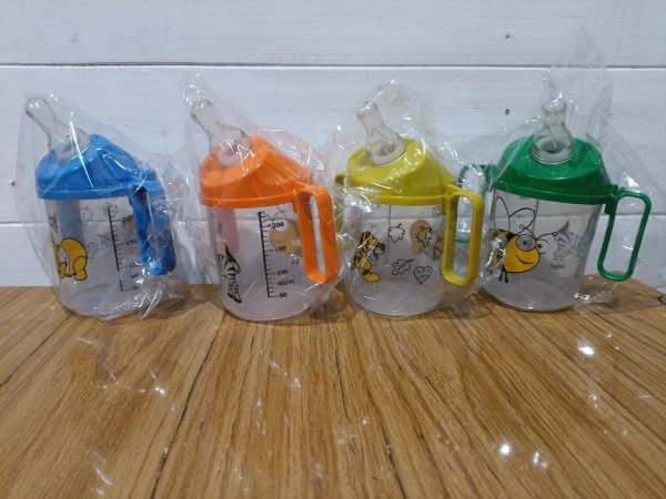 Producto - Mini mamadera 250cm3