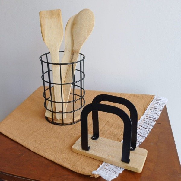 Producto - Porta Utensilios con base de Bambú