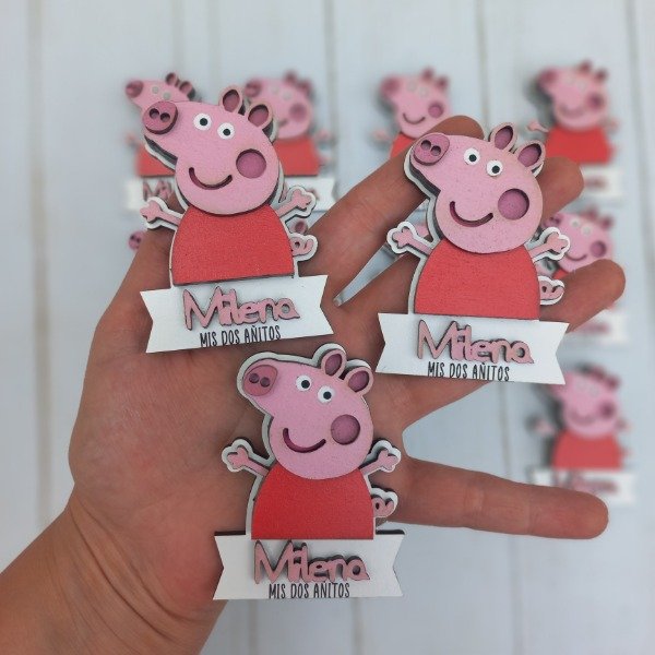 Producto - IMANES O LLAVEROS PEPPA PIG