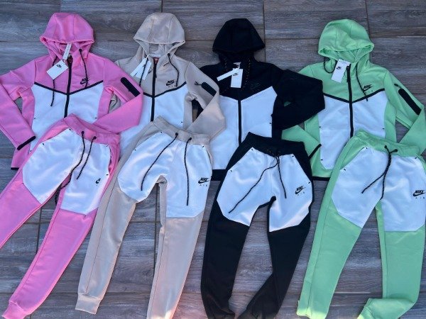 Producto - Conjunto Tech dama