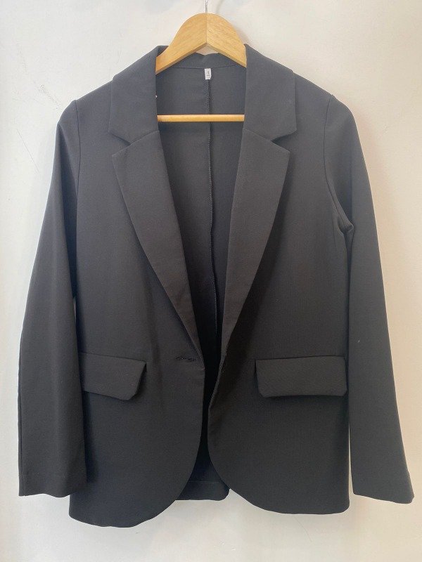 Producto - BLAZER BLACK CLASIC