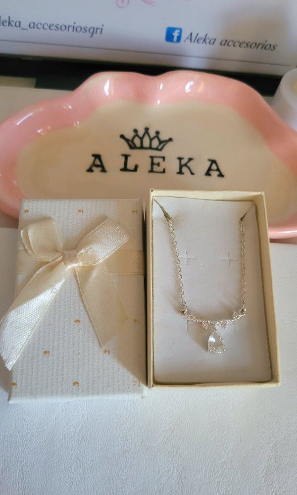 Producto - Collar gota cristal y micropave de acero blanco - 2