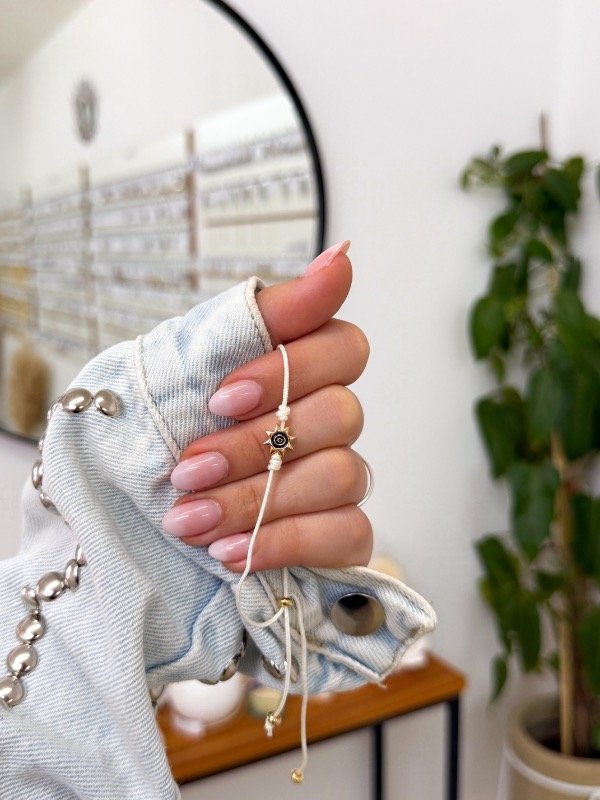 Producto - Pulsera hilo sol dorado