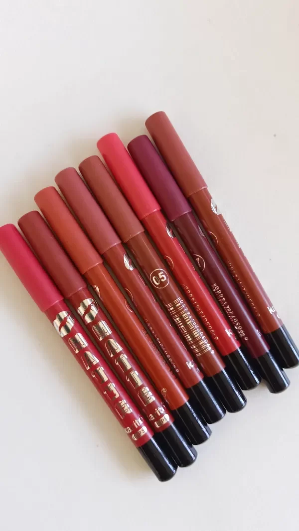 Producto - Lápiz delineador de labios tipo crayon Karite