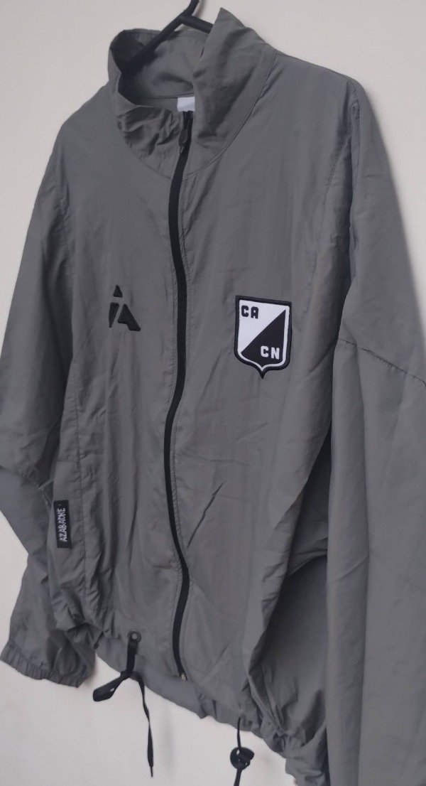 Producto - ROMPEVIENTO GRIS