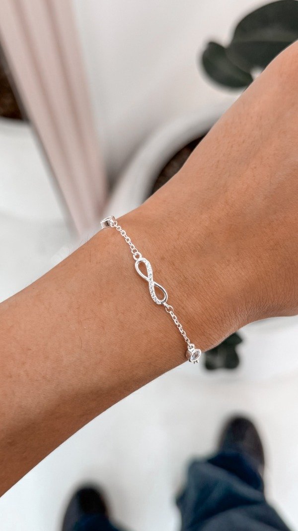Producto - Pulsera infinito con cubic