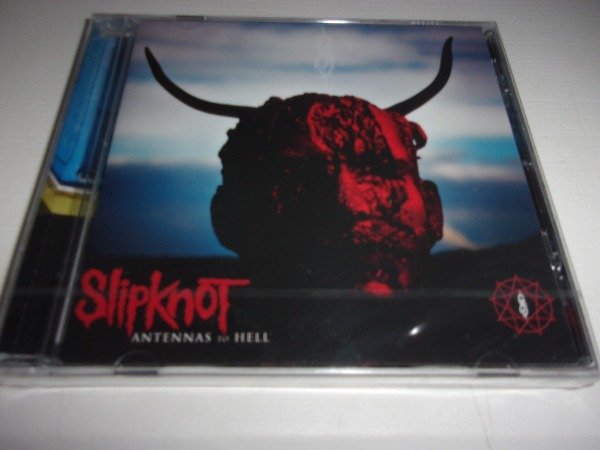 Producto - CD SLIPKNOT  ANTENNAS TO HELL NUEVO EUROPA L52