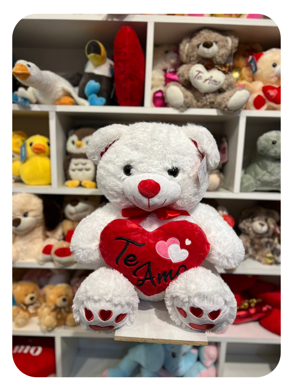 Producto - Oso con corazon blanco y rojo