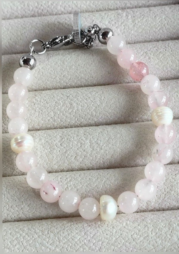 Producto - Pulsera. Sanación (Cuarzo Rosa y Perla de Río)