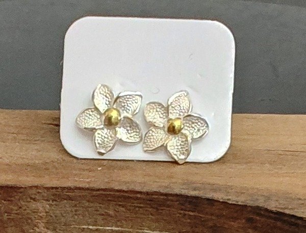 Producto - Aros Flor Plata 925 con puntito oro bajo
