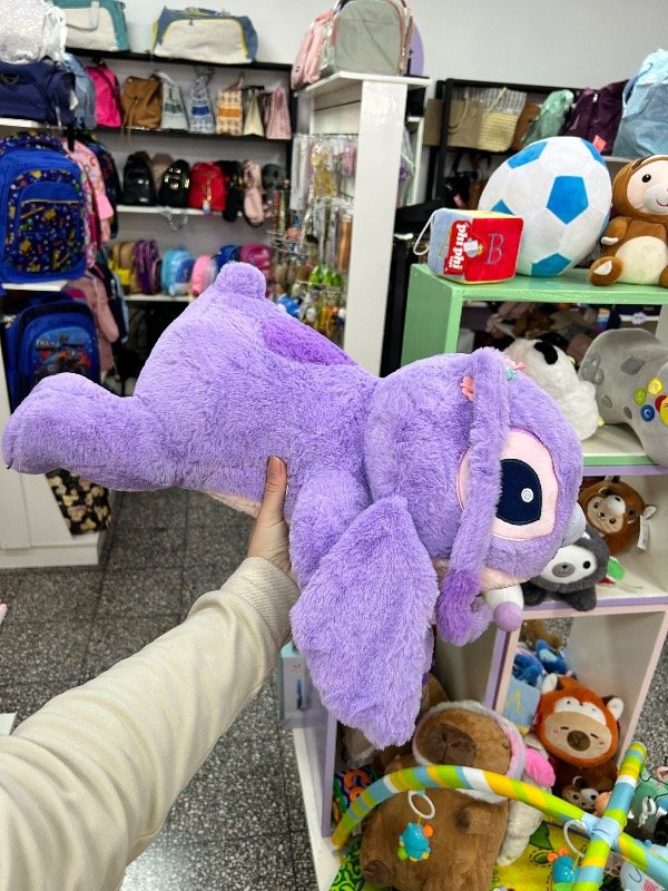 Producto - Stich almohada acostado lila