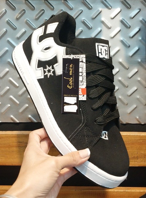 Producto - ZAPATILLAS DC