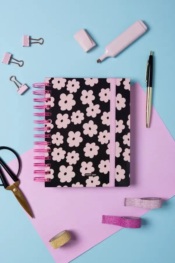 Producto - AGENDA MODERNA HOJA POR DIA 2027 - 2