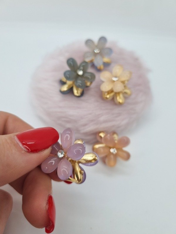 Producto - Broche metal flor inflada color