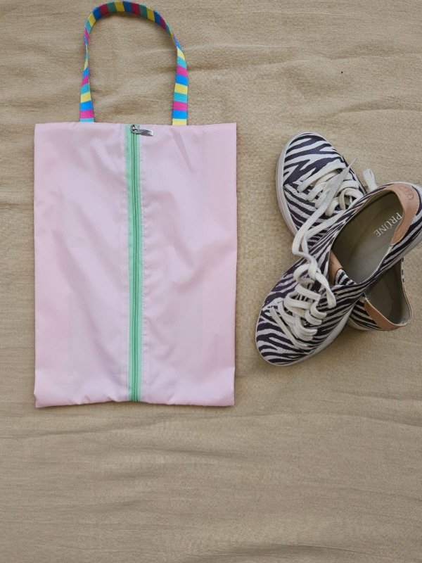 Producto - Zapatero Rosa