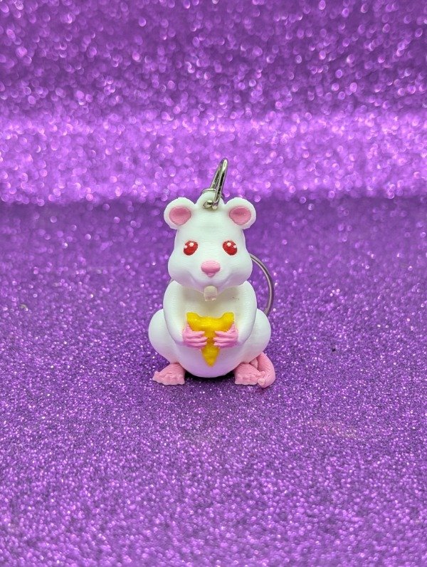 Producto - Ratita comiendo queso