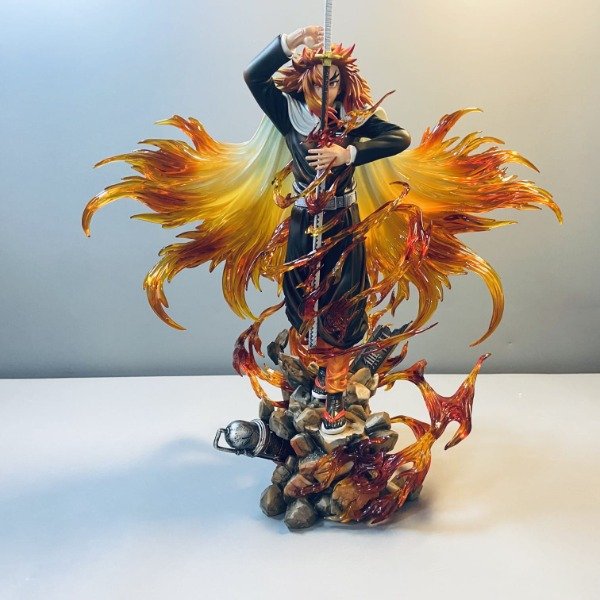 Producto - Diorama Rengoku Respiracion de FUEGO - Demon Slayer (30 cm)