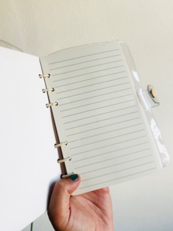 Producto - Agenda transparente Kuromi - 2