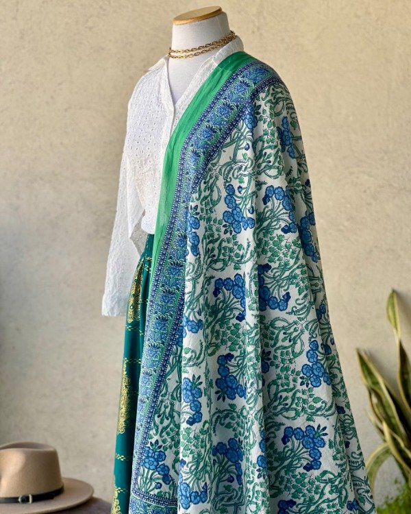 Producto - Pareo Mil Usos Verde y Celeste
