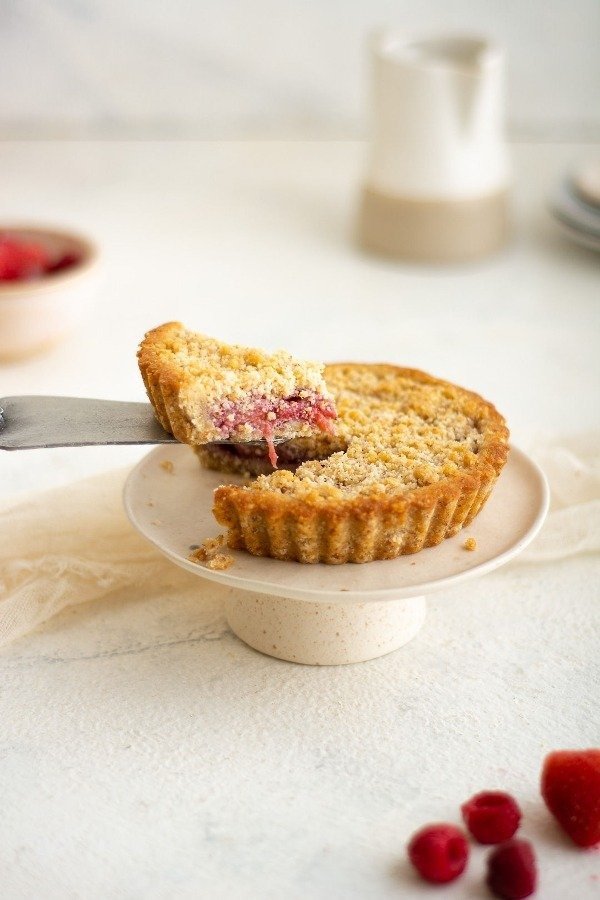 Producto - Crumble de nuez y frutos rojos deslactosada