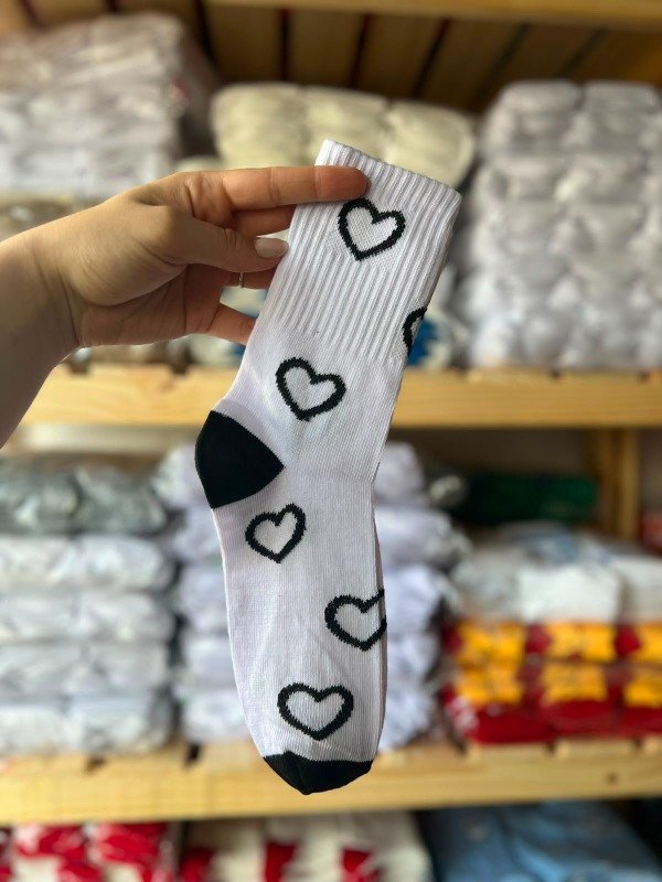 Producto - premium corazones blanco negro 3/4