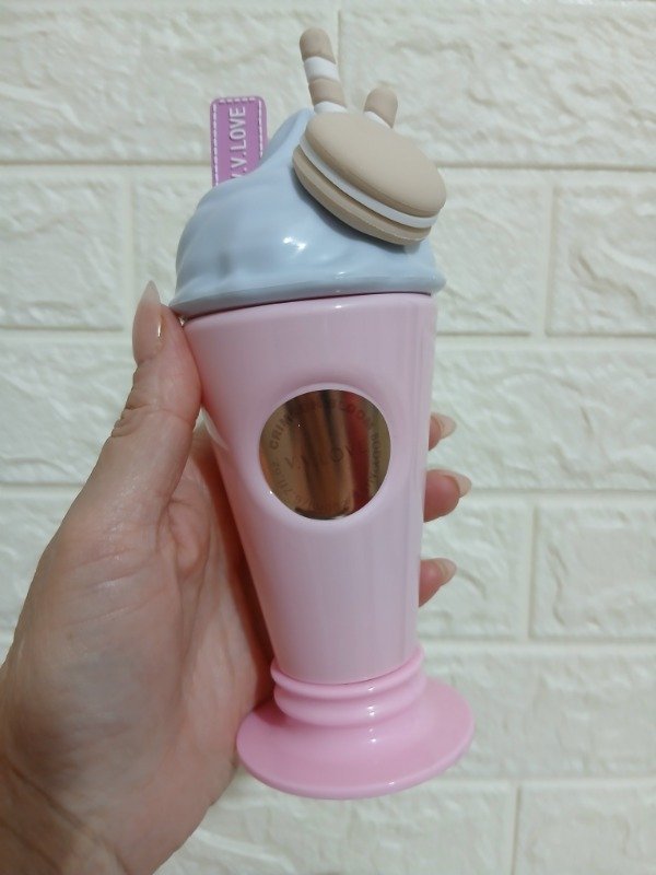 Producto - Perfume v.v love - 2