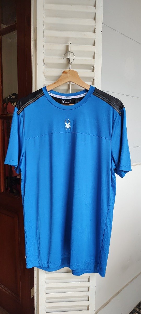Producto - Remera SPYDER talle M