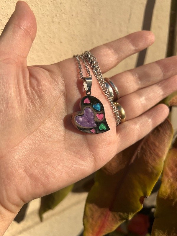 Producto - Collar de acero corazón doble esmatado