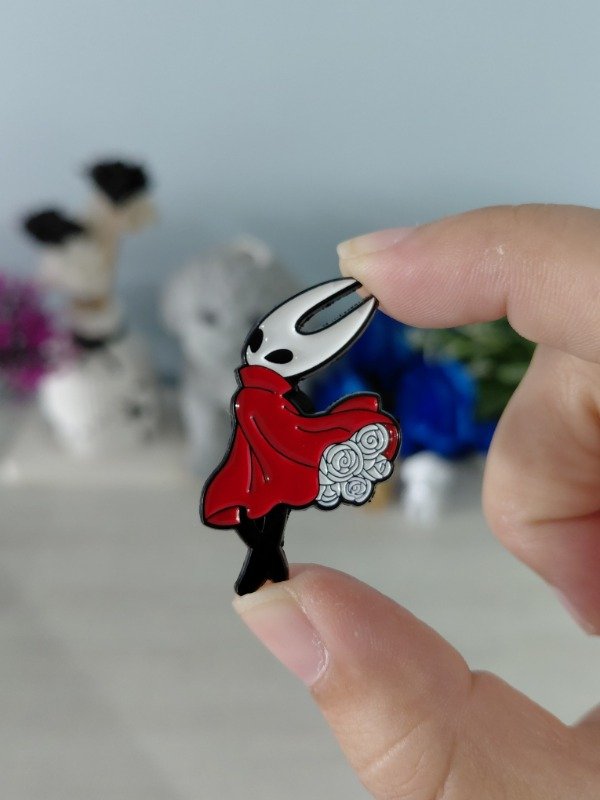 Producto - Pin metalizado - Hollow Knight #1495
