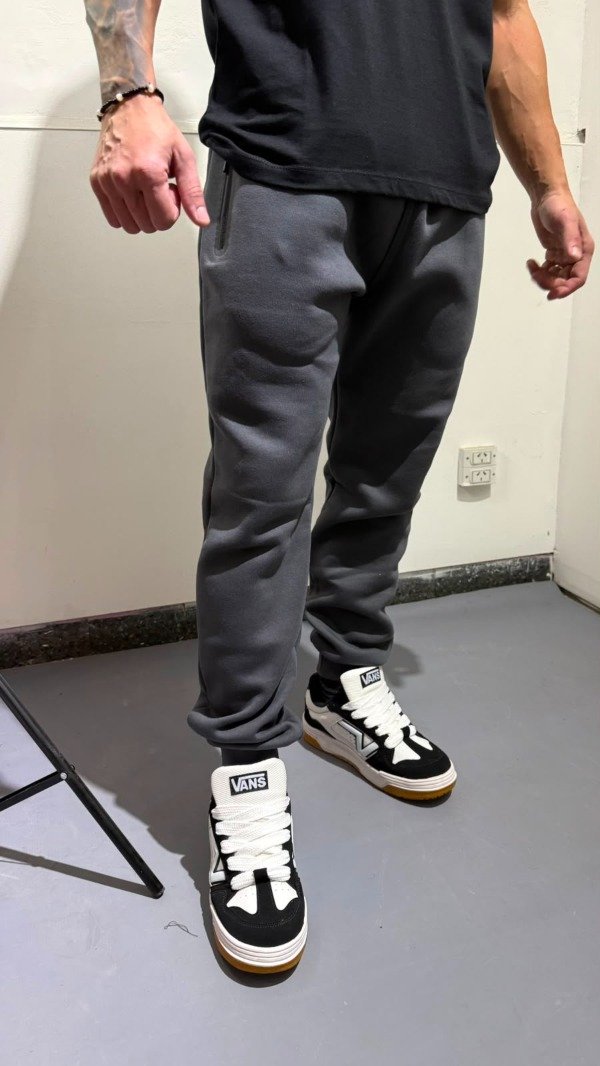 Producto - Jogging DC frisa gris/negro - 1