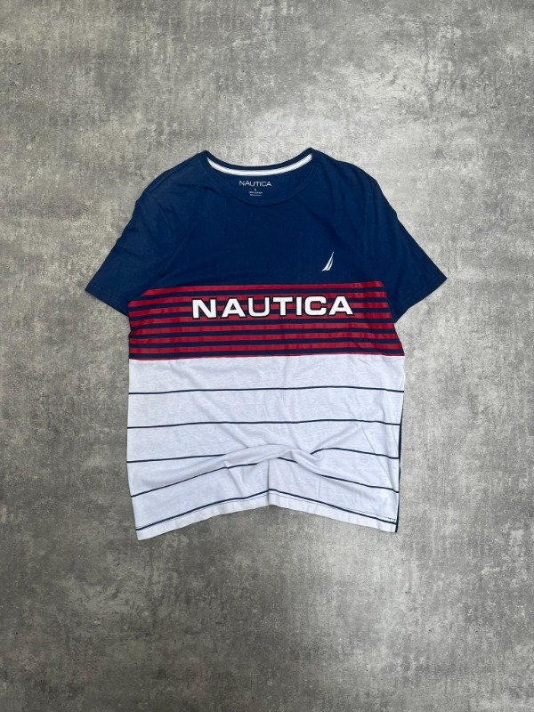 Producto - Remera Nautica SpellOut T.M