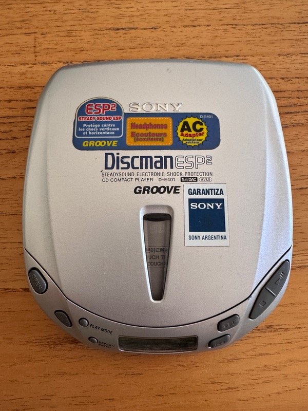 Producto - Sony Discman D-E401