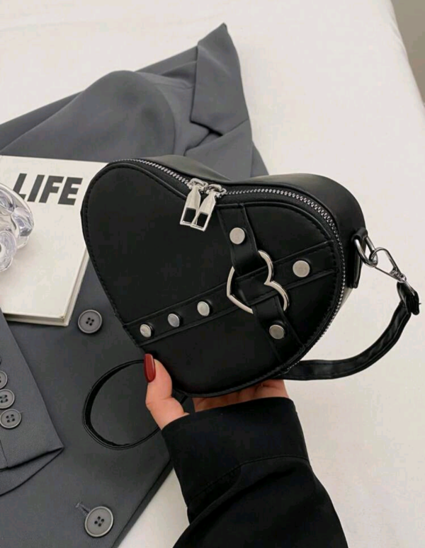 Producto - Bandolera corazón Y2K