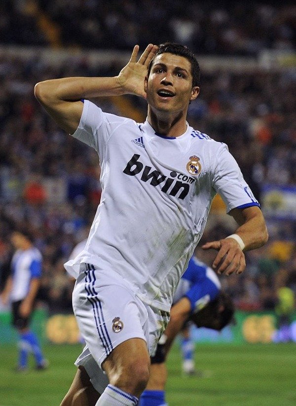 Producto - CAMISETA REAL MADRID IMPORTADA TITULAR RETRO 2010/2011 #7 RONALDO - 7