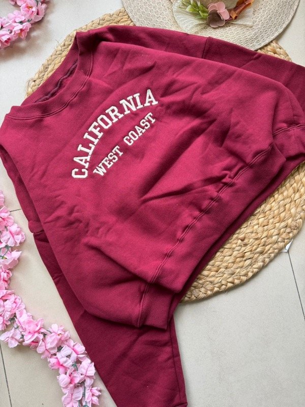 Producto - Buzo bordado california Rojo