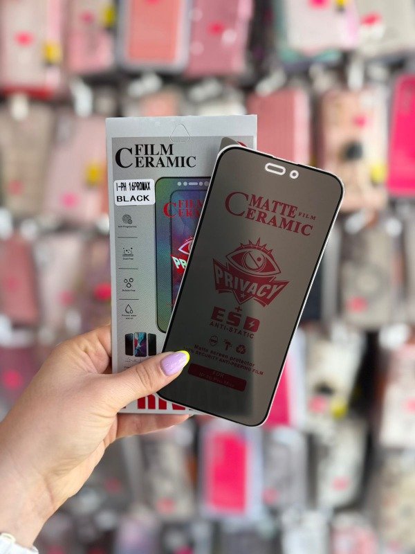 Producto - Vidrio templado ceramico matte antiespia Iphone 16 pro max