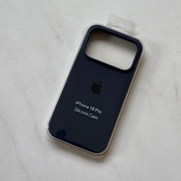 Producto - 18 PRO SILICONE CASE - 4