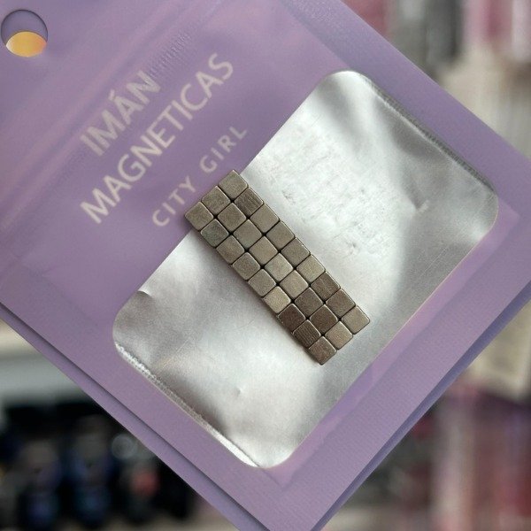 Producto - Imán cubos chicos City Girl
